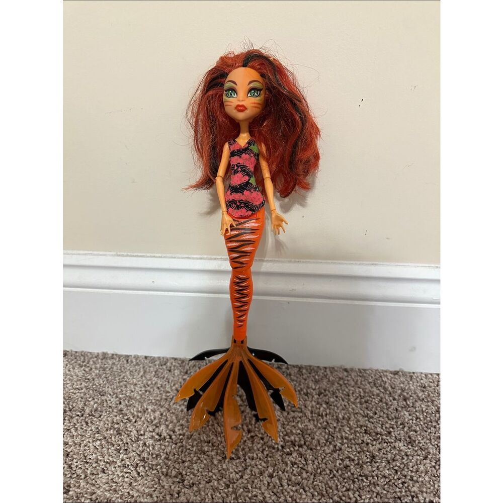 Monster High Great Scarrier Reef Toralei Doll